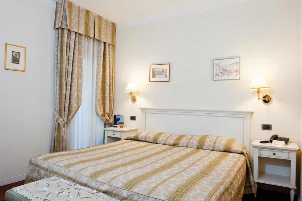 Hotel Corte Estense Ferrare Extérieur photo